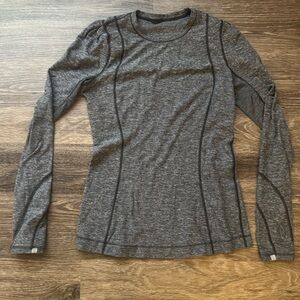 Lululemon long sleeve workout top - size L